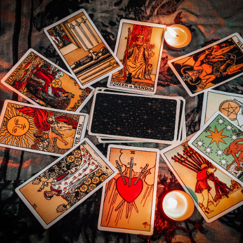 Is It Time for a Reading? The 5 Clear Signs Your Intuition is Asking for Tarot Insight This Week